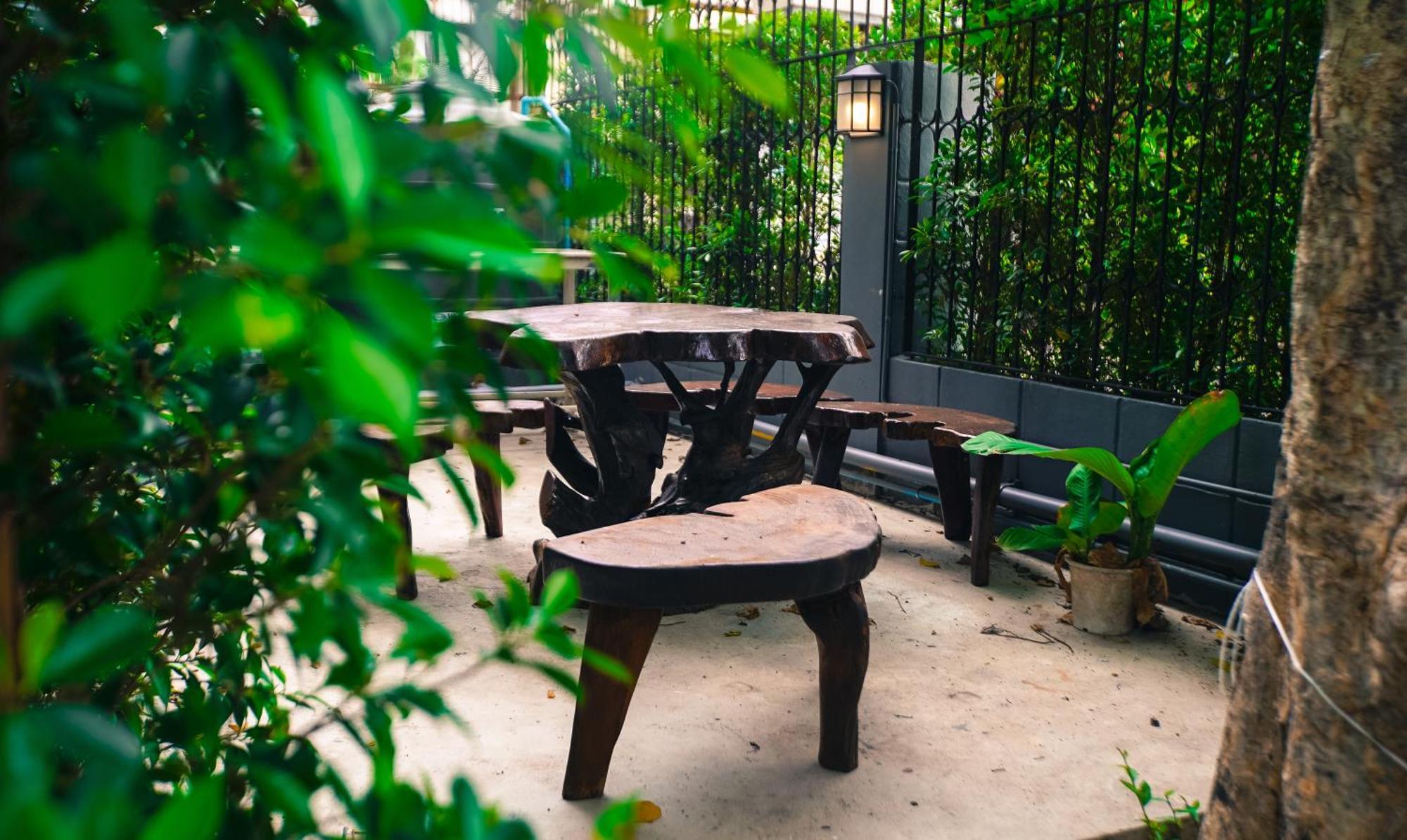 Bed Garden 26 Hostel Банкок Екстериор снимка